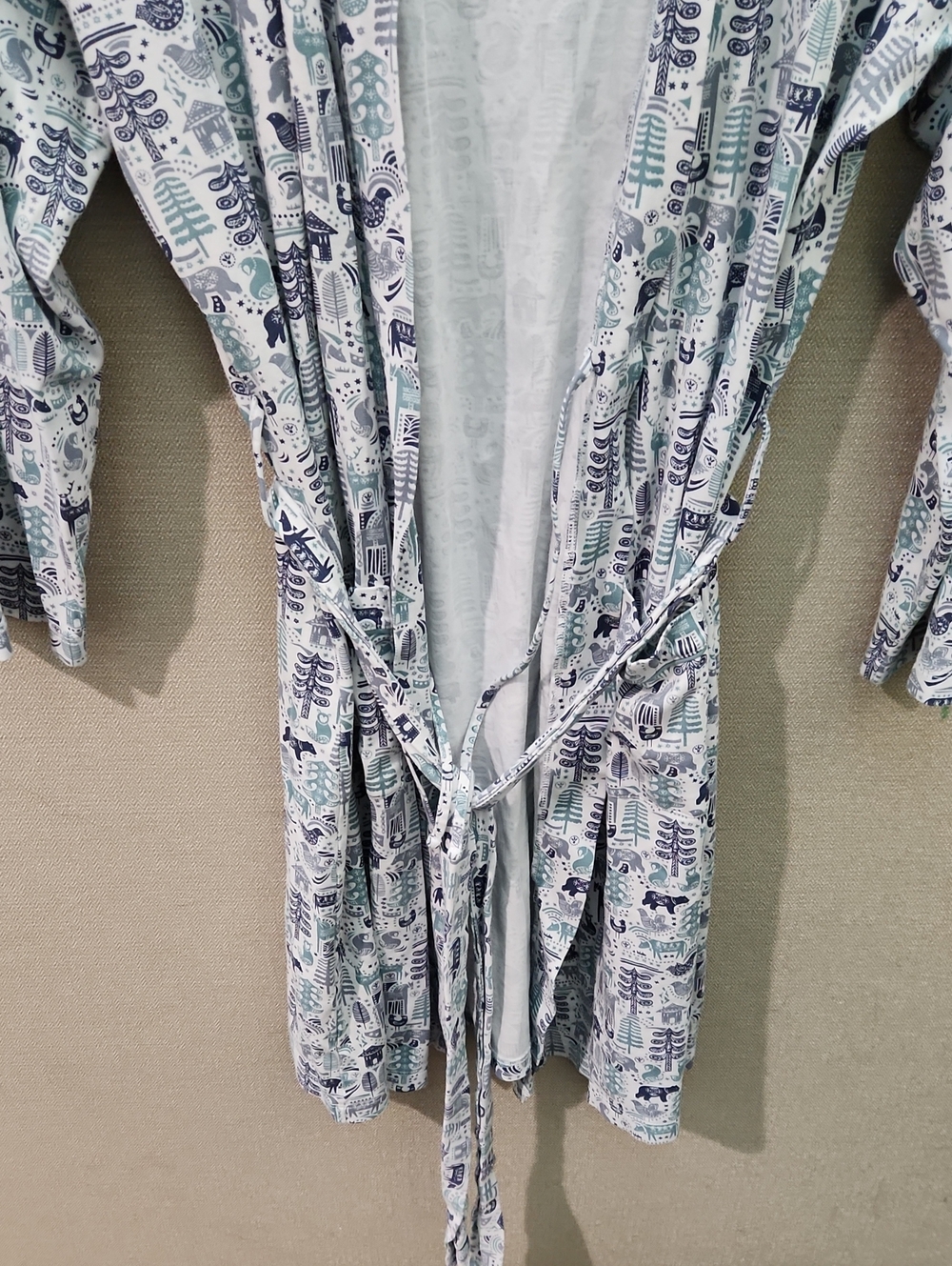 Roller Rabbit Nordic Folk Axel Robe- One Size - Picture 3 of 16